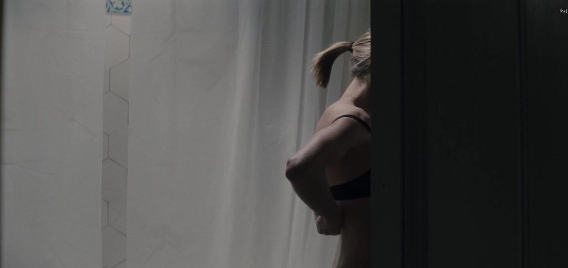 Nude in The Broken BluRay720p!