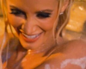 Kendra Wilkinson, Holly Madison and Bridgette Marquardt The Girls Next Door Nude Uncensored Clips!