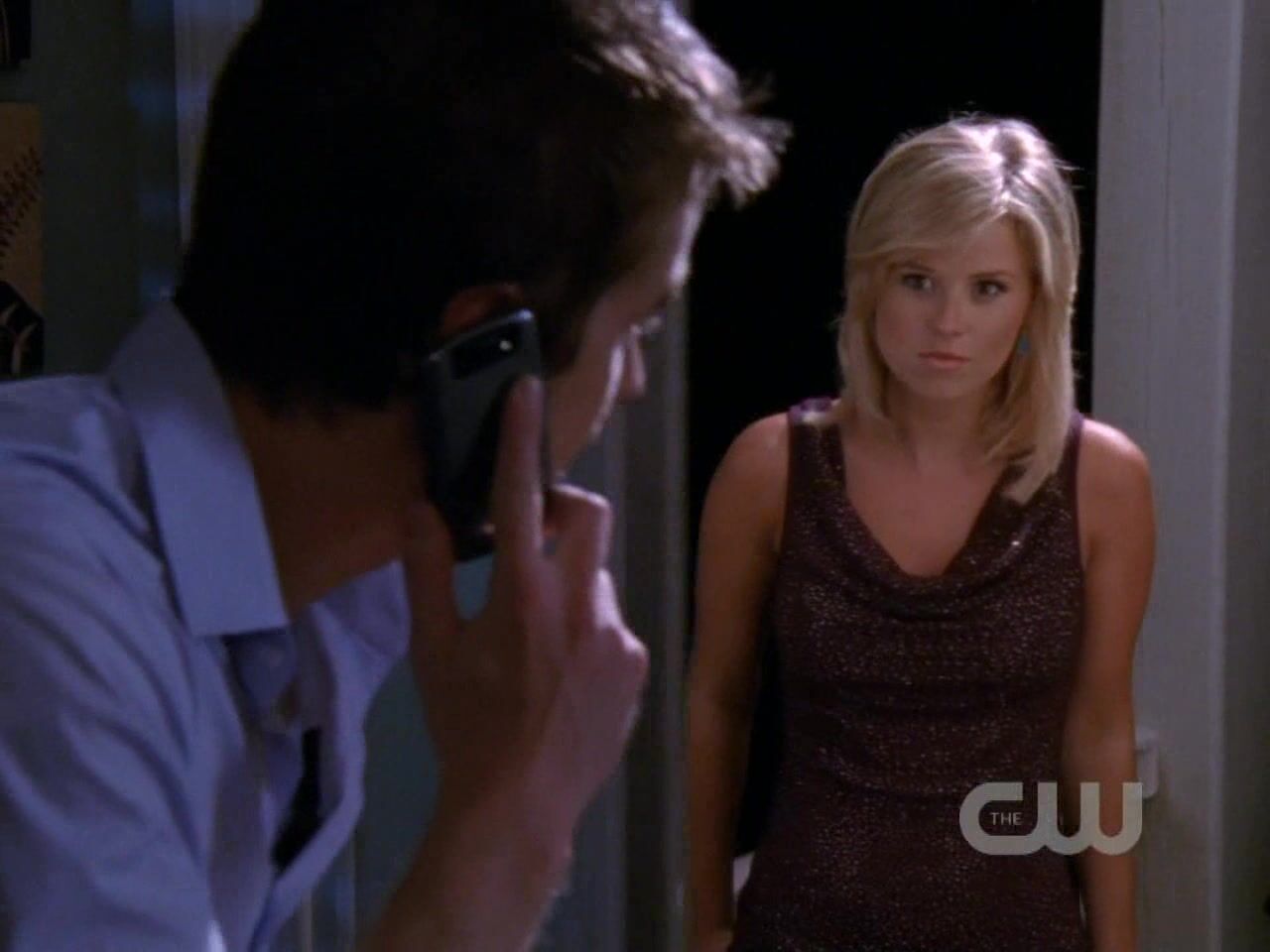 in Bra and Side Boobage on One Tree Hill!