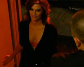 in Bra on Castle S2e1!