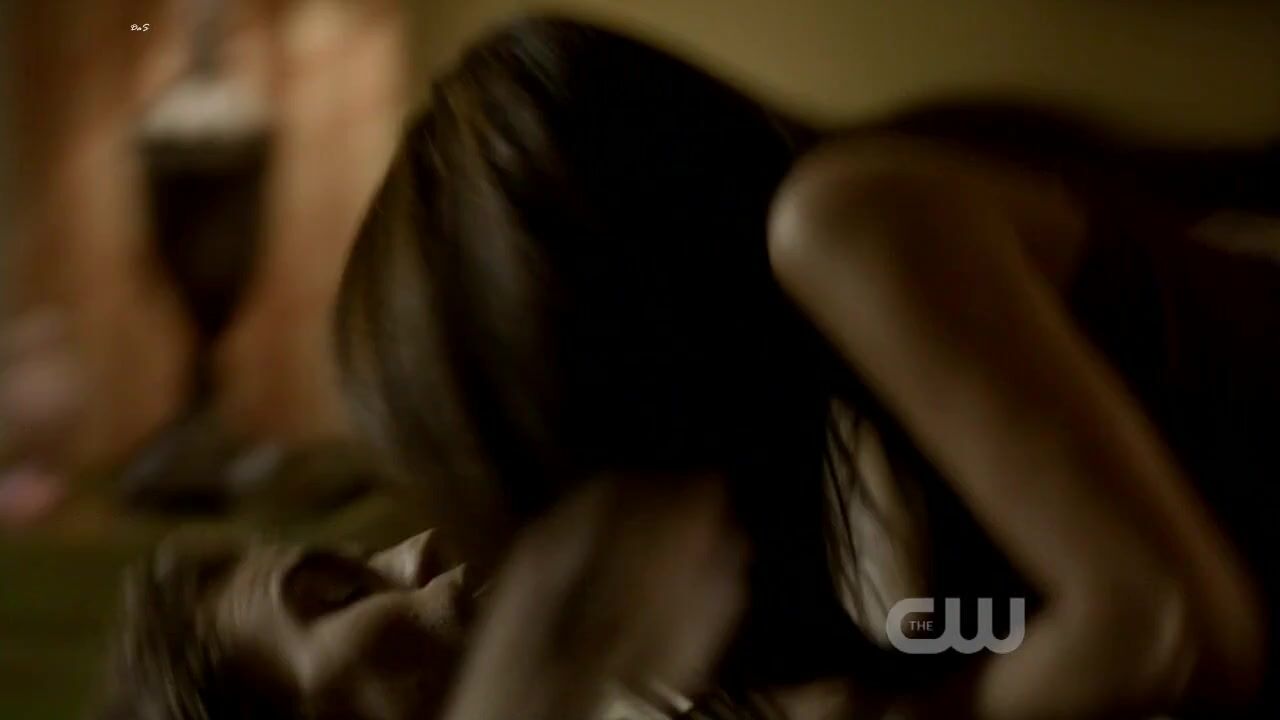 in Bra on The Vampire Diaries!