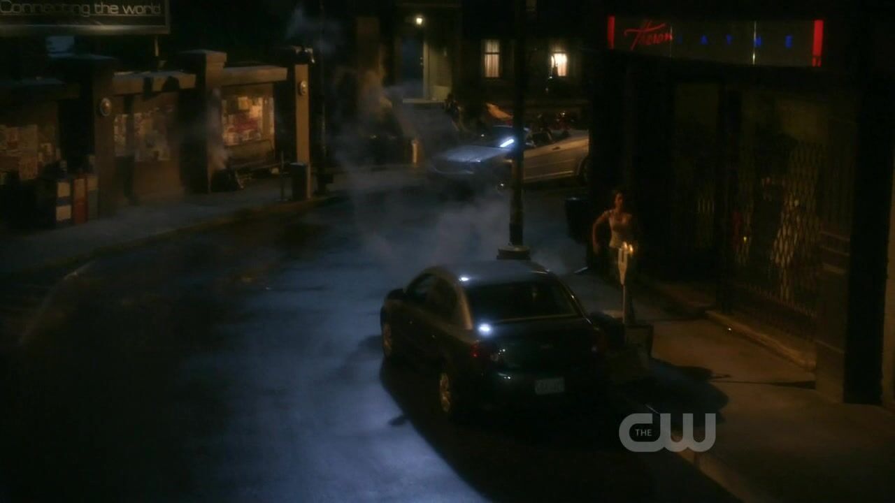 in tank top on Smallville!