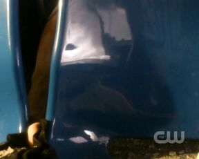 in tank top on Smallville!