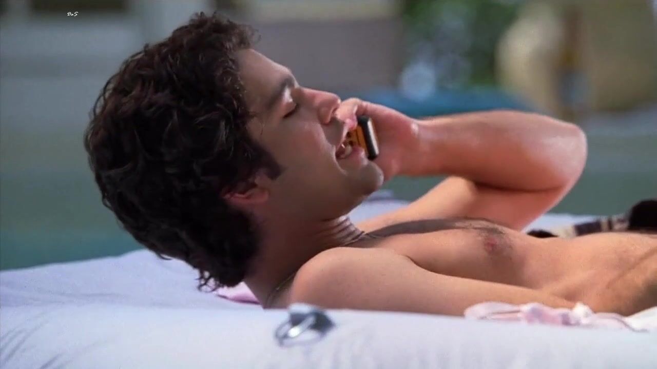 Nude and Having Sex on Entourage s6e11!