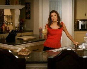 Sexy on Desperate Housewives!