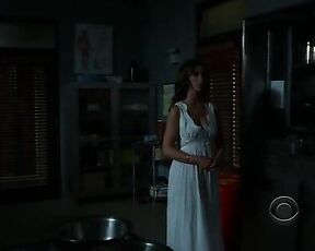 Looking Good on Ghost Whisperer S5 E4 HD!