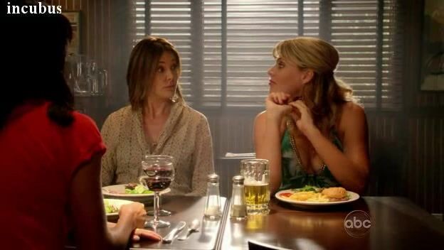 huge Cleavage on Cougar Town S010E6!