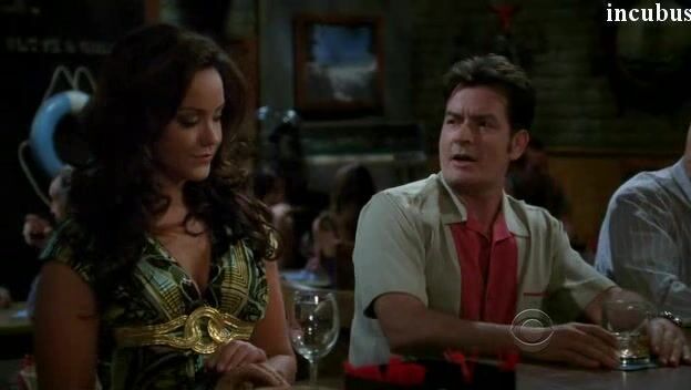 in Underwear on Two and a Half Men S07E0607!