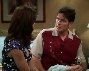 huge Cleavage on Two and a Half Men S07E0607!