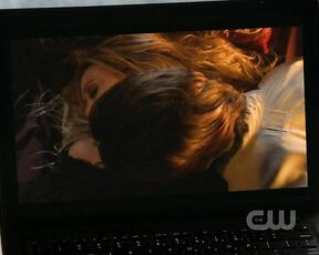 Cleavage on Gossip Girl S3e8!