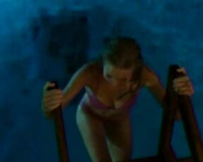 Kristen Bell, Kristin Davis and Malin Akerman in Bikini in Couples Retreat!