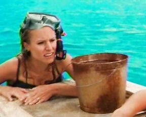 Kristen Bell, Kristin Davis and Malin Akerman in Bikini in Couples Retreat!