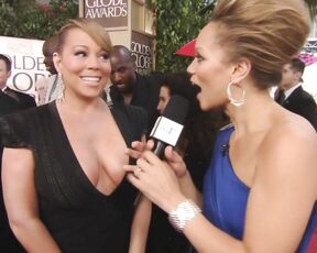 Big Cleavage at the Golden Globes!