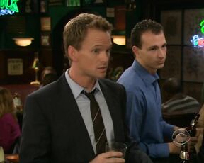 Cleavage on How I Met Your Mother S5e12!