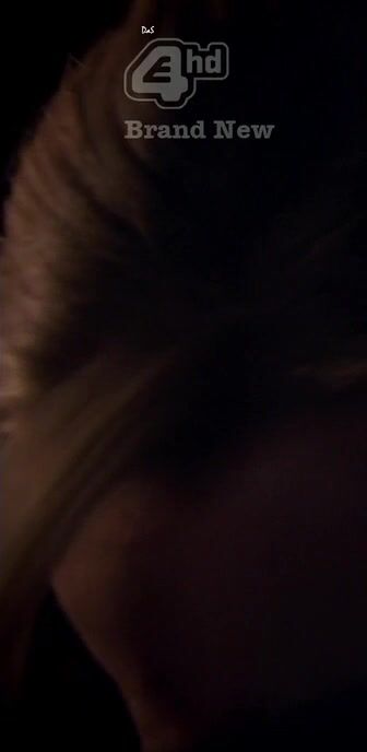 side boob and Sex scene on Skins s04e01!