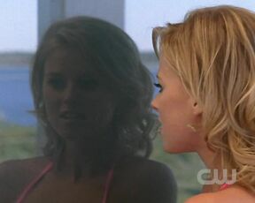 wet in Bikini on One Tree Hill S7e15!