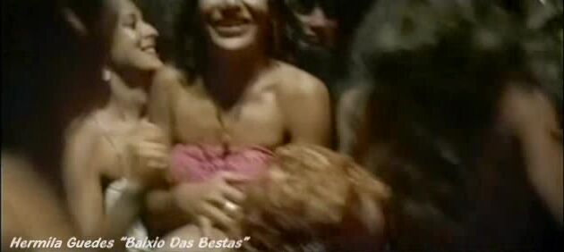 Bare Breasts from Baixio das Bestas!