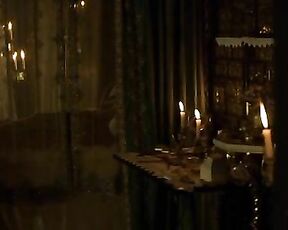 Topless on The Tudors s04e01e02!