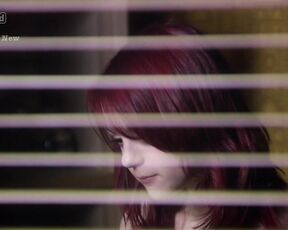 Kathryn Prescott and Lily Loveless in Undies on Skins s04e02 hdtv720p!