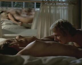 Vic Salomonsen and Lisbeth Olsen Nude in Threesome in Der ma vaere en sengekant!