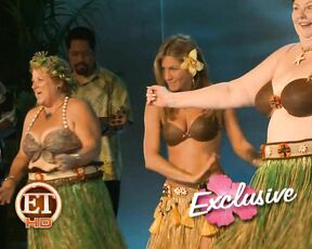 Hula dance on ET!