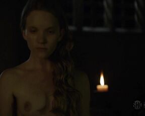 Topless on The Tudors s04e05 hdtv720p!