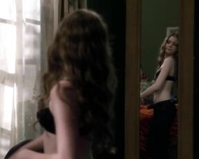 in Bra on The Gates s01e02 hdtv720p!