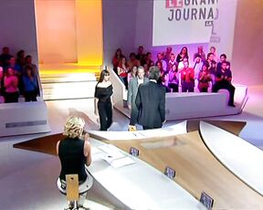 looking good on Le Grand Journal!