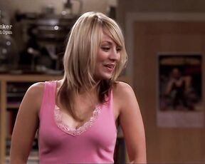 Cleavage and Pokies on The Big Bang Theory!