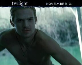 great Ass from Small part of the Twilight trailer!