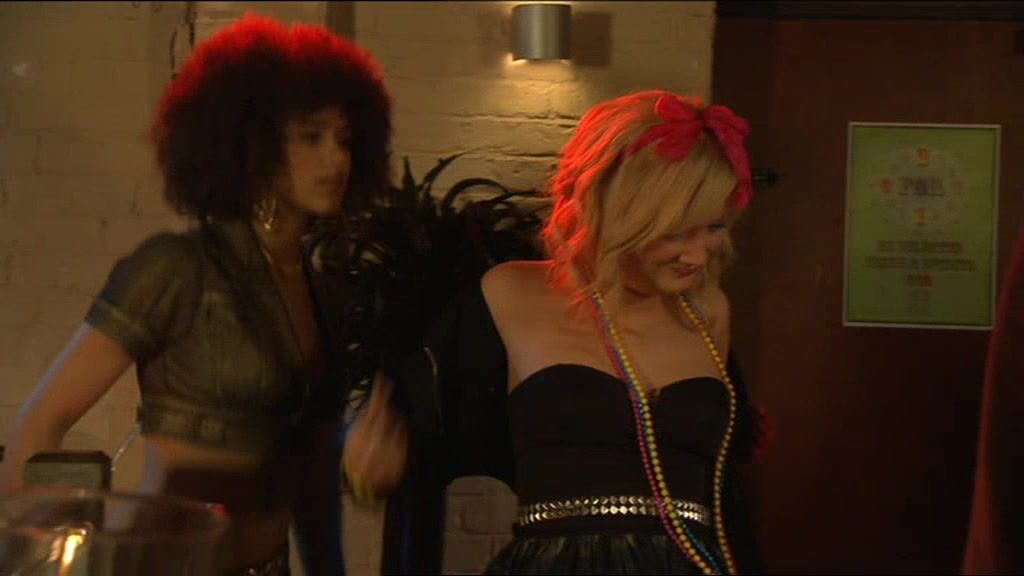 Cleavage on Hollyoaks!