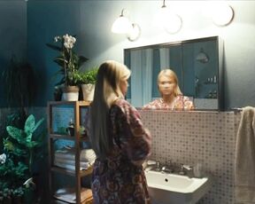 Nude in Mirrors HDTV 1080p!