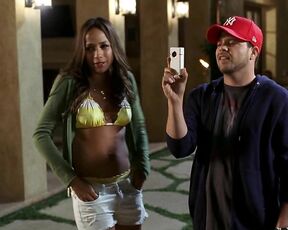 Dania Ramirez and Sasha Grey in Bikini on Entourage s07e06 hdtv720p!