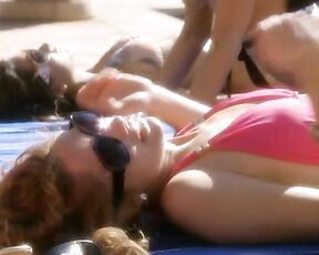 Sarah Chalke, Marla Sokoloff, Noureen DeWulf and Judy Greer in Bikinis in Maneater!