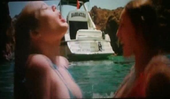 Kelly Brook and Riley Steele Complete Nude Scenes in Piranha 3D!