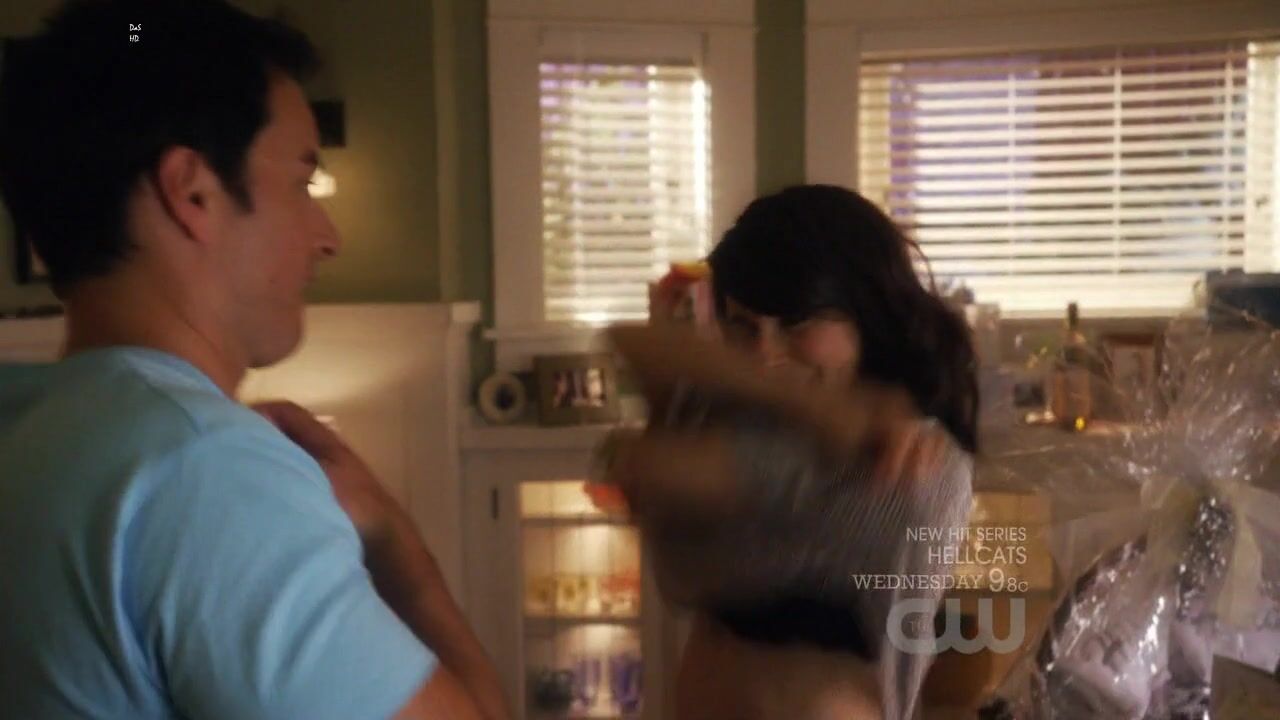 in Undies on Life Unexpected s02e01 HDTV 720p!