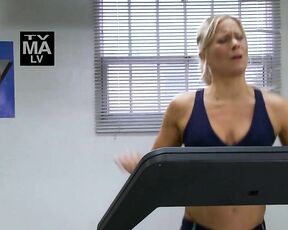 in sport bra on Its Always Sunny in Philadelphia s06e01 HDTV 720p!