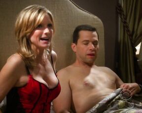 in Underwear on Two and a Half Men s08e01 HDTV 720p!