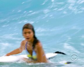 in Bikini and Undies on Hawaii Five-0 s01e01 HDTV 720p!