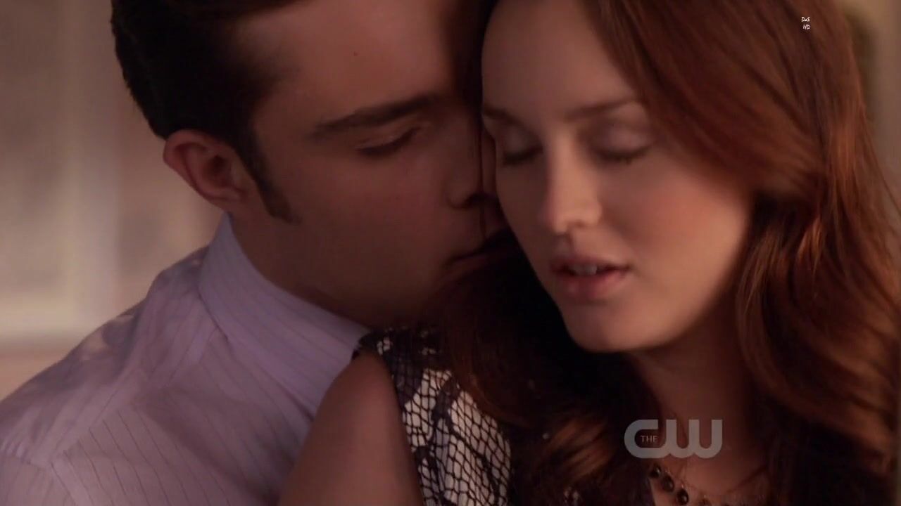 in Underwear on Gossip Girl s04e09 HiDef 720p!