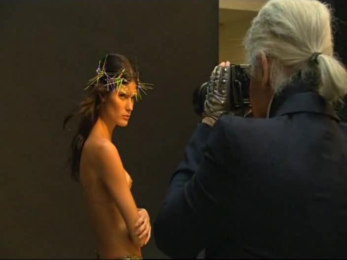 Nude from Pirelli Calendar 2011 Behind The Scenes!