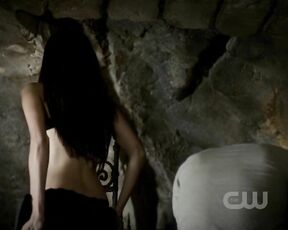 in Underwear on The Vampire Diaries s02e11 HiDef 720p!