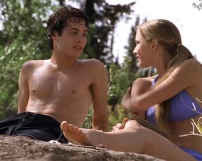 in Bikini on Everwood s01e07 HiDef 720p!