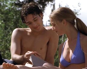 in Bikini on Everwood s01e07 HiDef 720p!