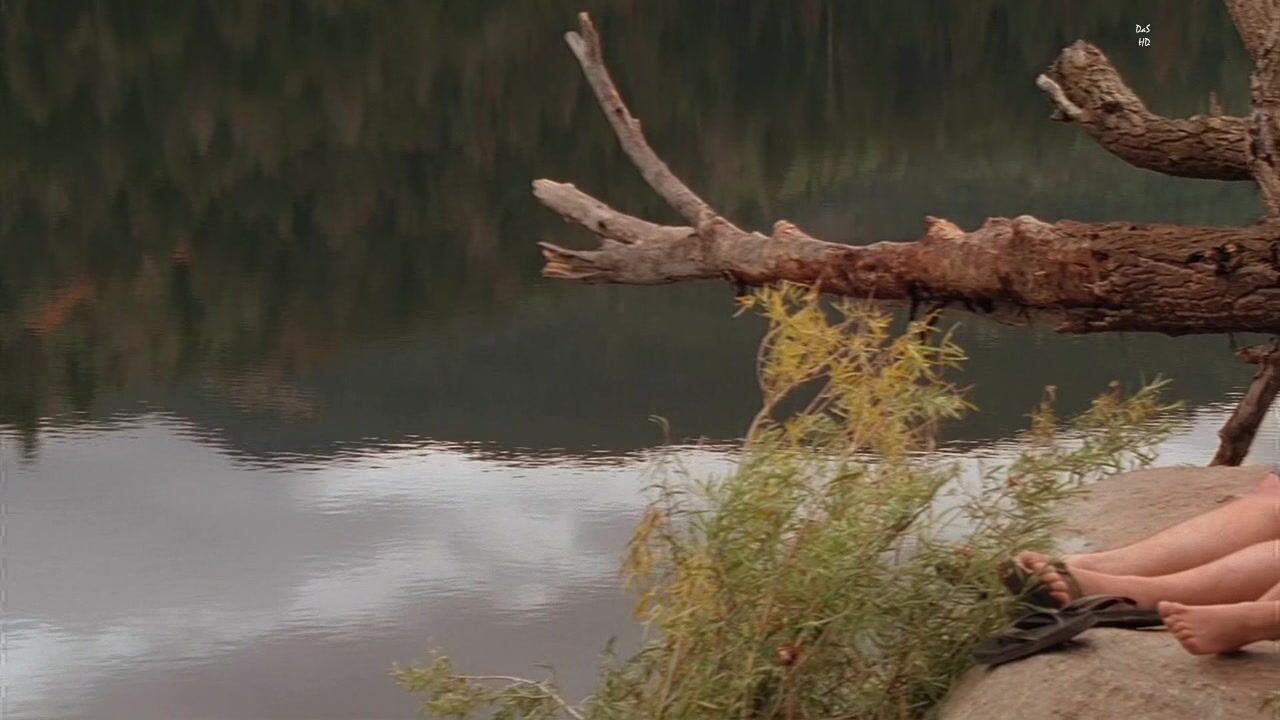 in Bikini on Everwood s01e07 HiDef 720p!