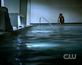 swimming on Nikita S1e10e11!