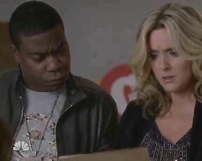 in Bra on 30 Rock s5e13!