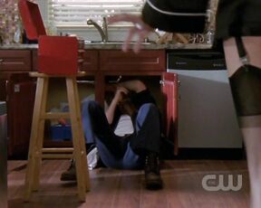 Hot on One Tree Hill s8e15 HiDef 720p!