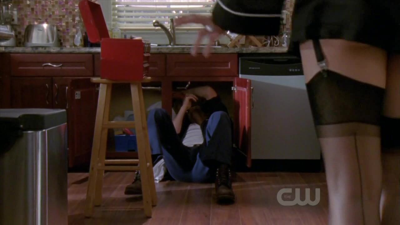 Hot on One Tree Hill s8e15 HiDef 720p!