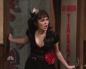 Sexy on Saturday Night Live s36e16!